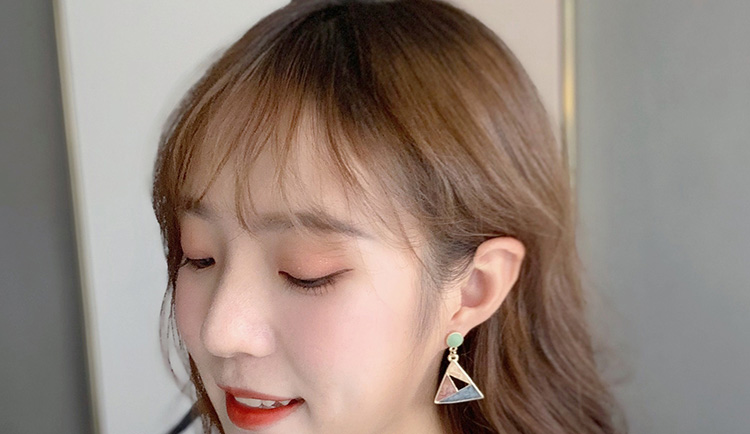 耳钉详情页设计